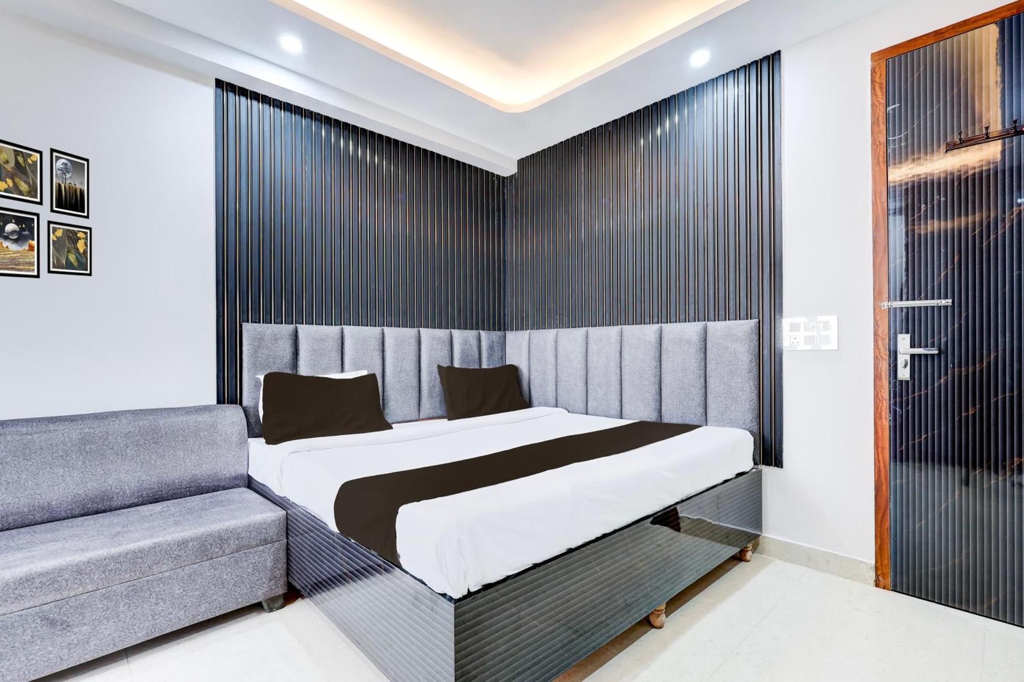 Hotel O Rm Homes 古尔冈 外观 照片