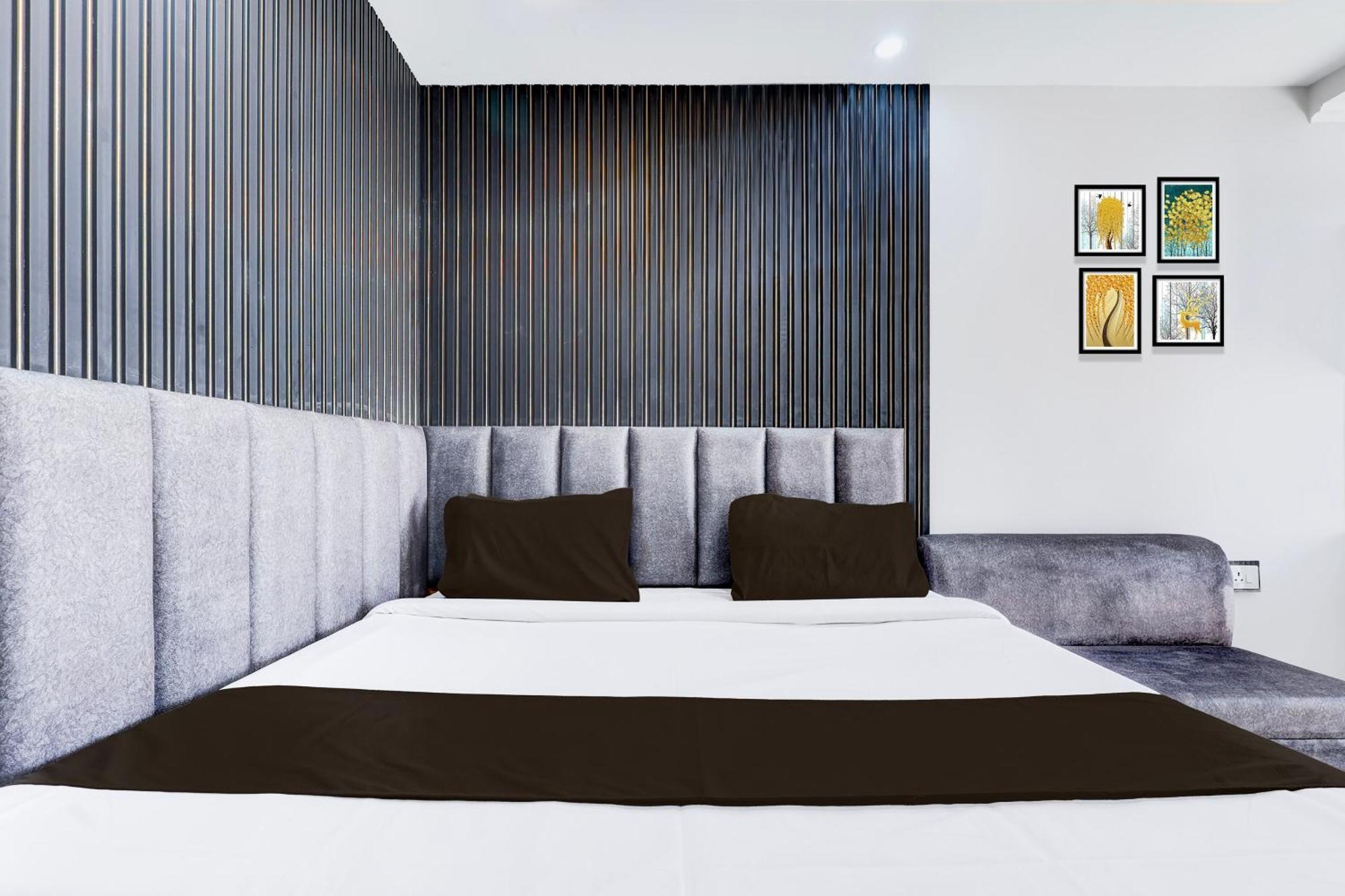 Hotel O Rm Homes 古尔冈 外观 照片